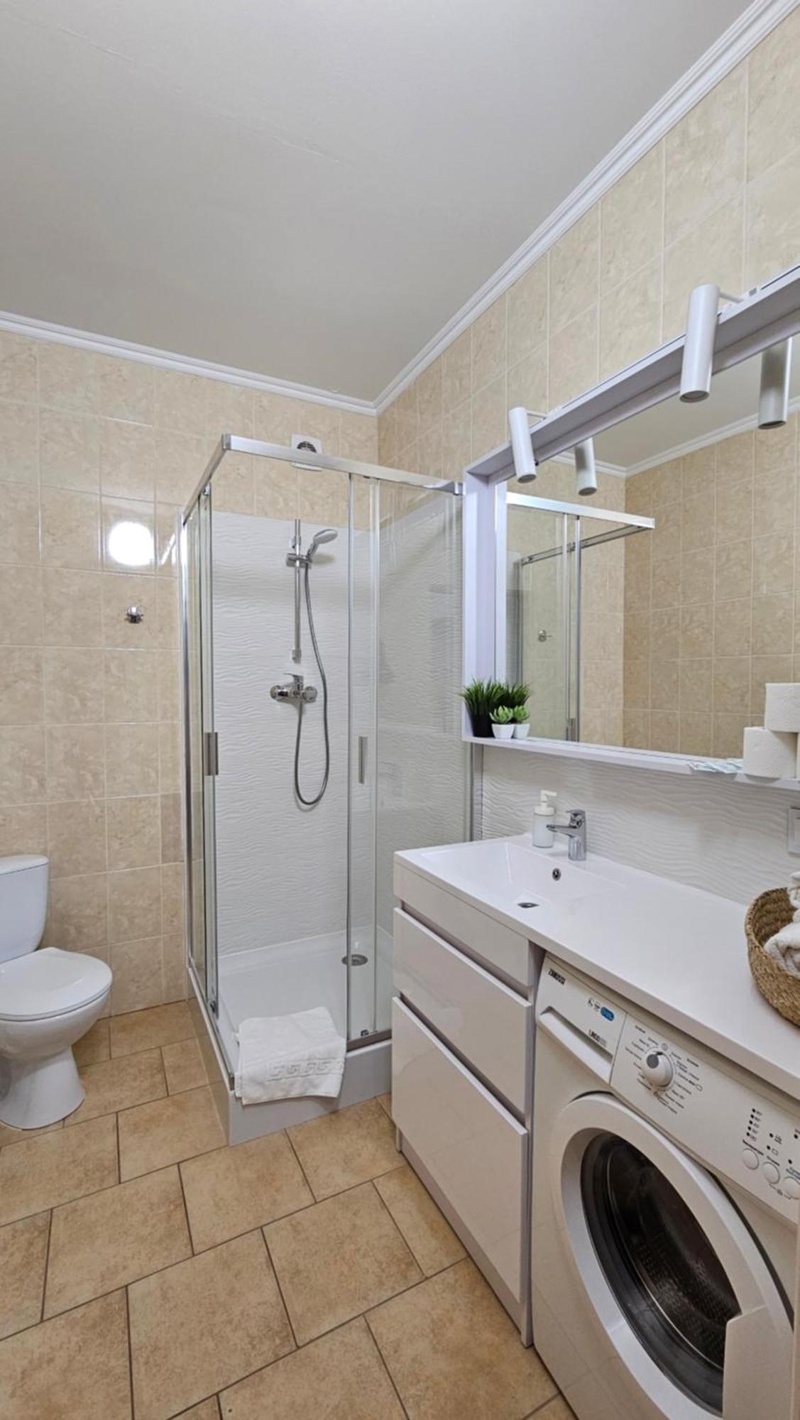 Green Apartment Mukačevo Exteriér fotografie